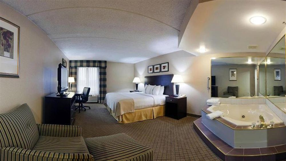 Holiday Inn & Suites Wausau-Rothschild By Ihg Buitenkant foto