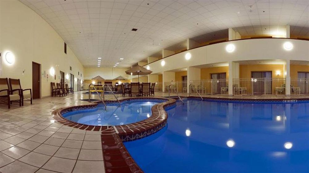 Holiday Inn & Suites Wausau-Rothschild By Ihg Buitenkant foto